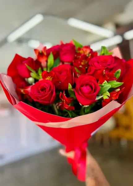 Buque 10 rosas