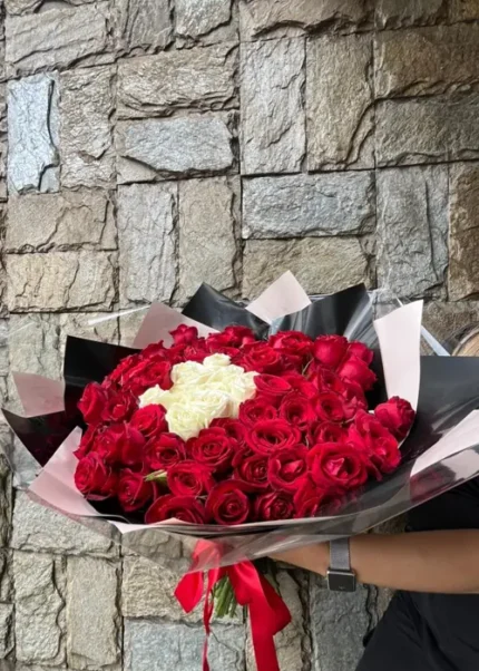 Mega buquê Lux 101 rosas